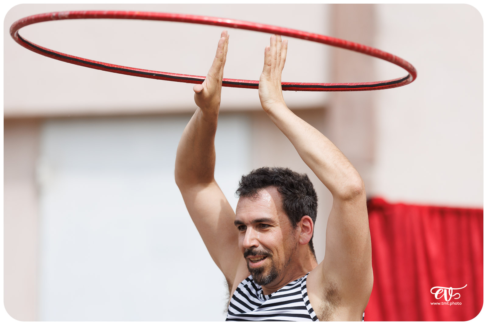 STORIES IN THE CITY (LES DUDES)